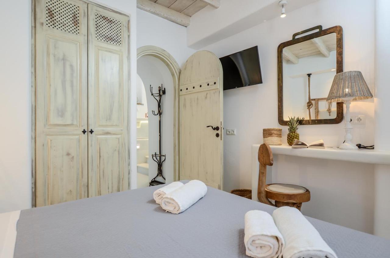 Honey & Cinnamon Luxury Suite Naxos City エクステリア 写真