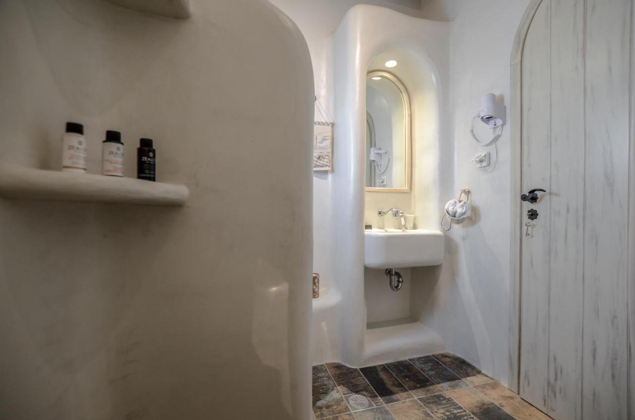 Honey & Cinnamon Luxury Suite Naxos City エクステリア 写真