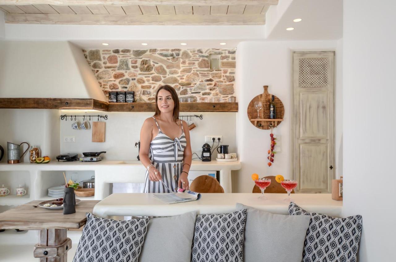 Honey & Cinnamon Luxury Suite Naxos City エクステリア 写真